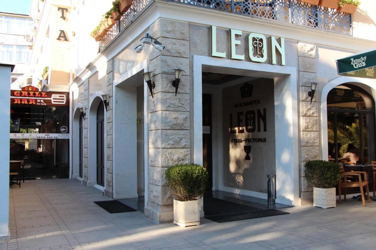 Отель Leon Boutique Hotel Сухум-19