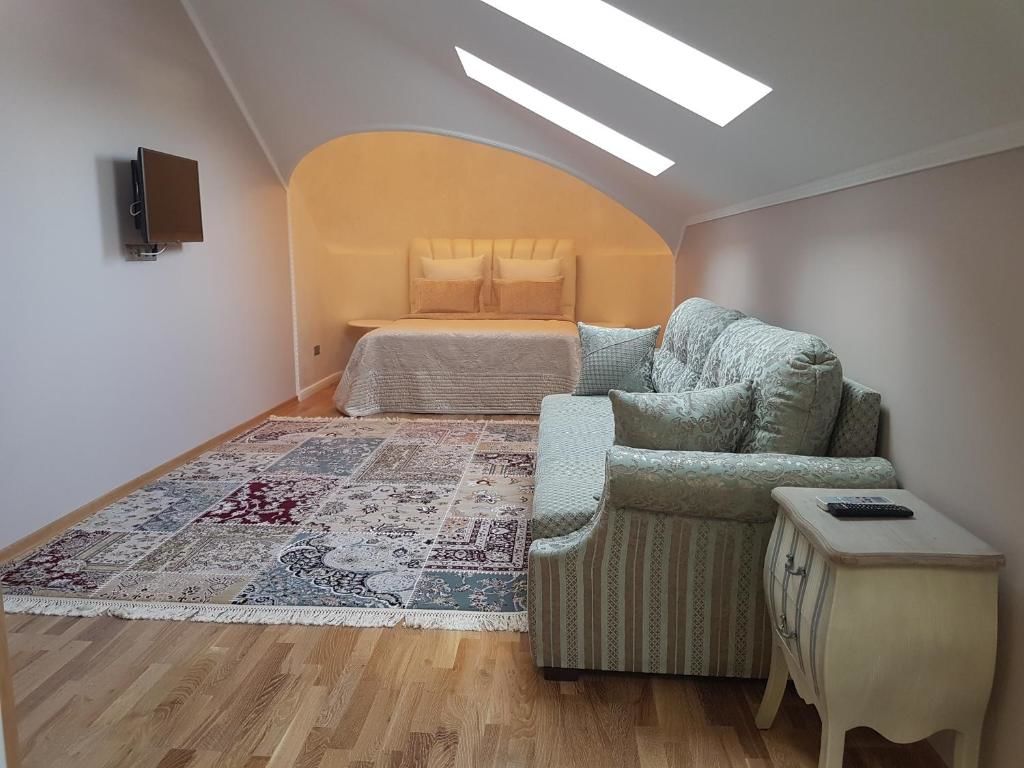 Отель Leon Boutique Hotel Сухум